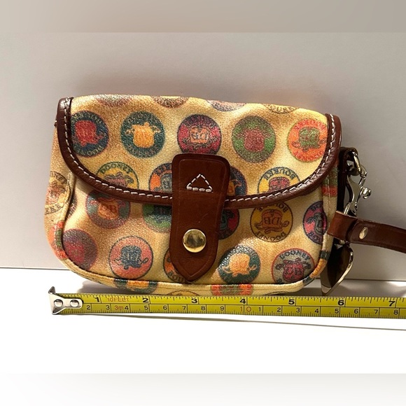 Dooney and Bourke Wristlet - Picture 3 of 8